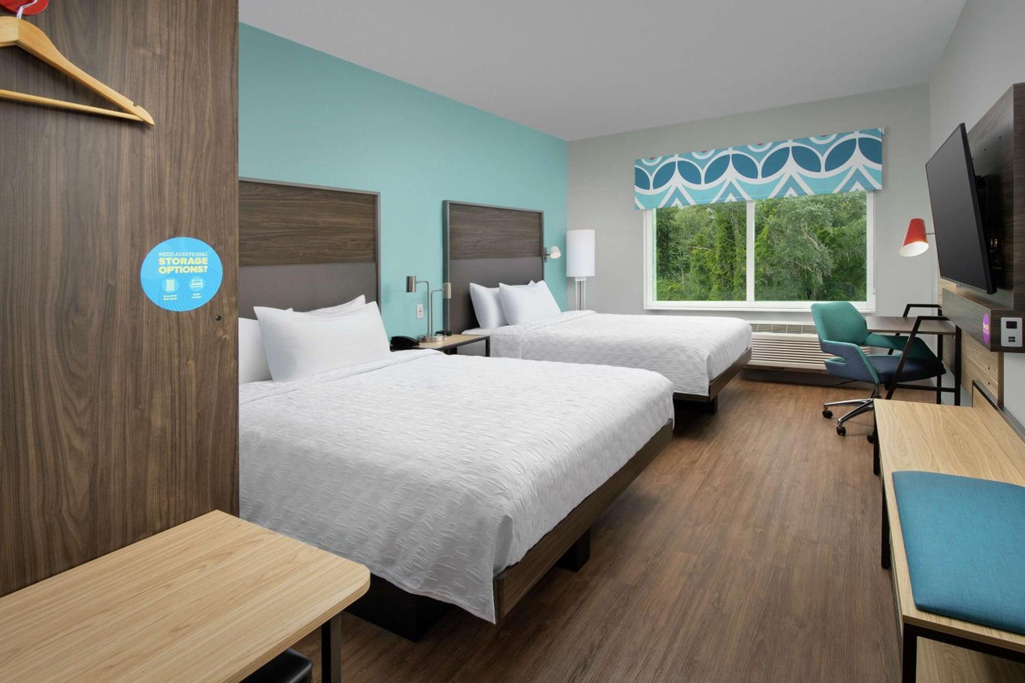 Tru By Hilton Lake City Dış mekan fotoğraf